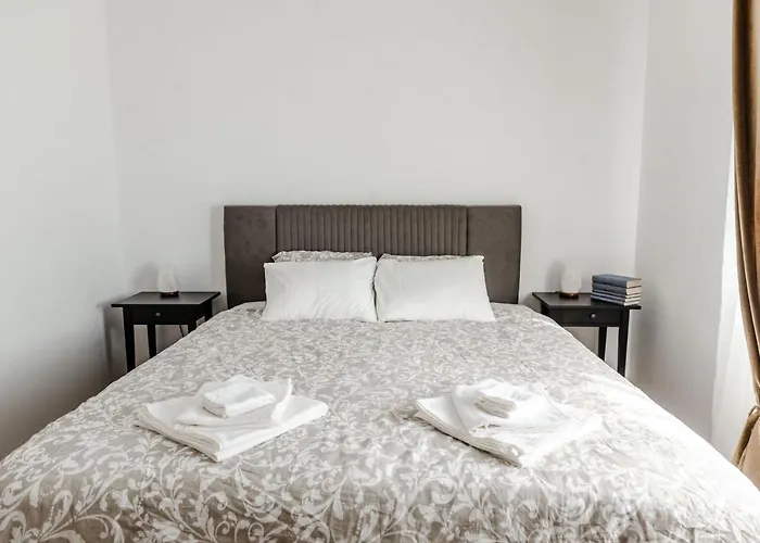 Lus Residence